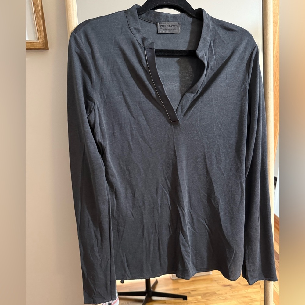 Elegant Charcoal Gray Long Sleeve Top